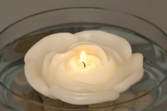 Bougies flottantes à fleurs de 3,75 po. Ensemble de 3 non parfumées