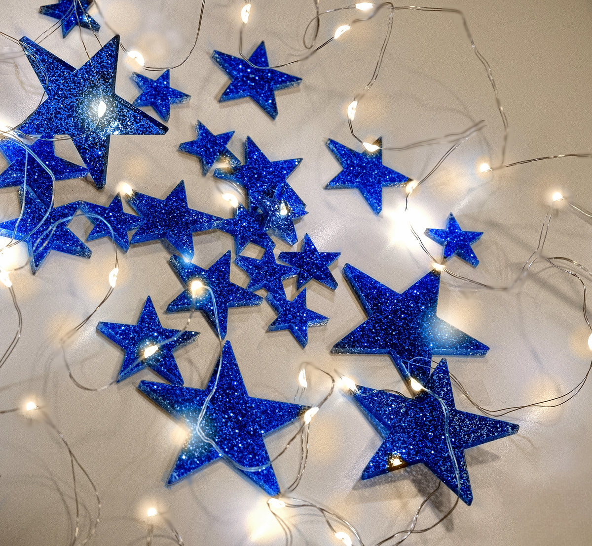 50 Floating Blue Stars-Glitter-1 Pk Fills 1 Gallon for Your Vases-Including Transparent Water Gels Floating Measured Kit-Exclusive-Option: Submersible Fairy Lights Strings-Stunning Vase Decorations