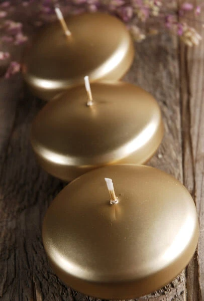 3.25" Floating Candles. Set of 3 Candles - Unscented